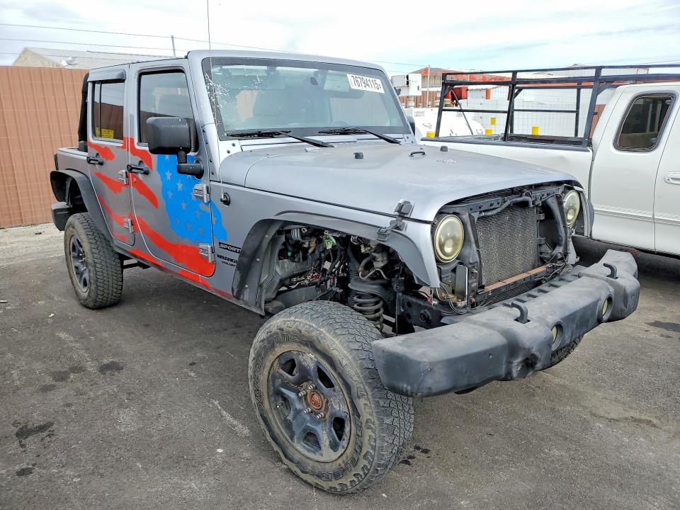 76794115 :رقم المزاد ، 1C4BJWDG4DL581457 vin ، 2013 Jeep Wrangler Unlimited مزاد بيع