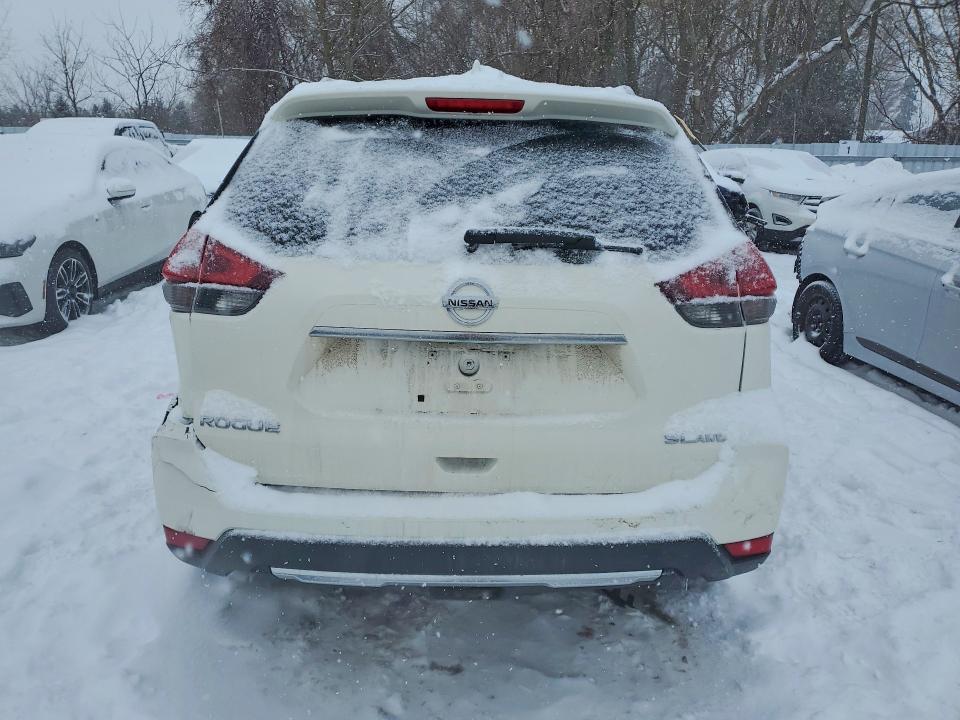 Продажа на аукционе авто 2018 Nissan Rogue, vin: 5N1AT2MV4JC724427, номер лота: 75058475
