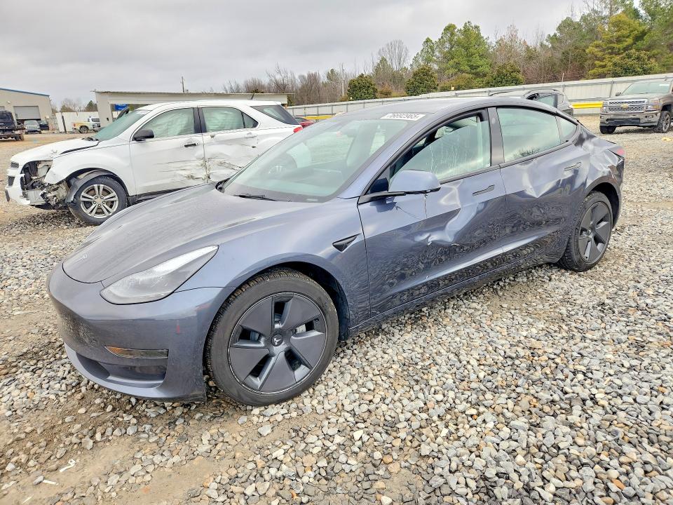 2023 Tesla Model 3 მანქანა იყიდება აუქციონზე, vin: 5YJ3E1EA6PF403093, აუქციონის ნომერი: 76692965