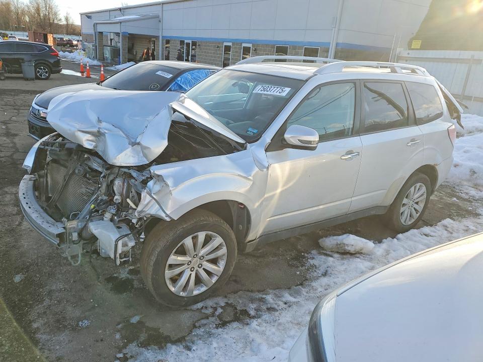 Продажа на аукционе авто 2011 Subaru Forester, vin: JF2SHAGC0BH747563, номер лота: 75037775