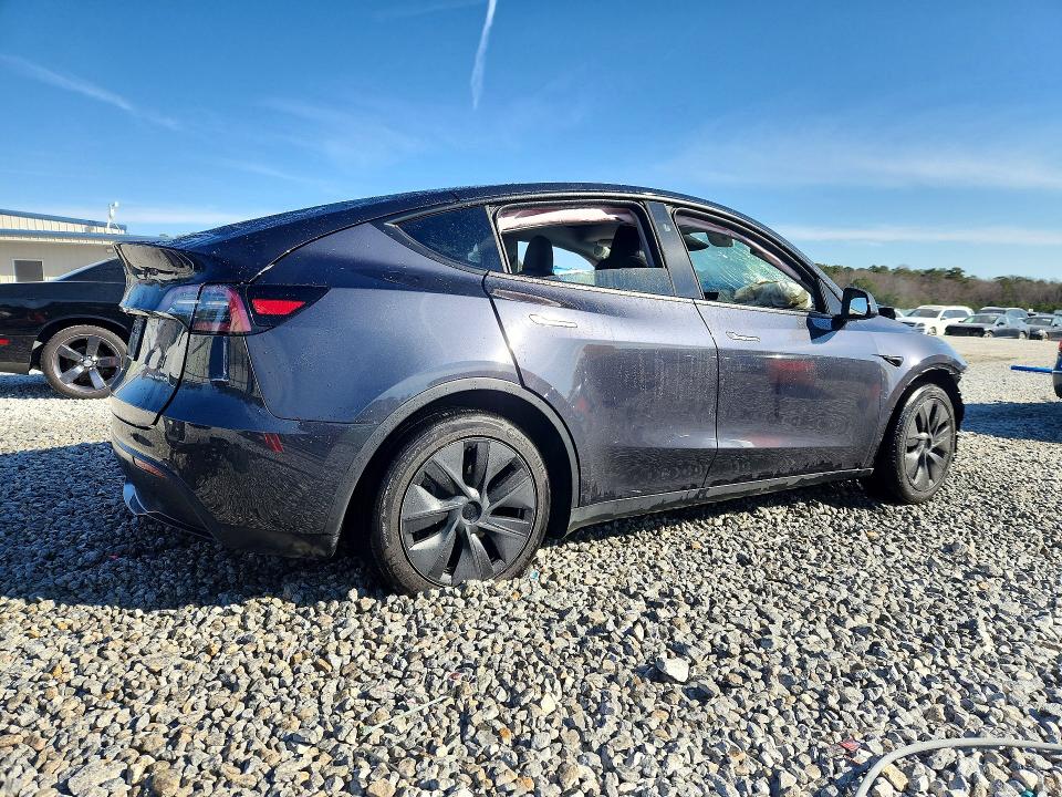 2024 Tesla Model Y მანქანა იყიდება აუქციონზე, vin: 7SAYGAEE6RF165156, აუქციონის ნომერი: 76963325