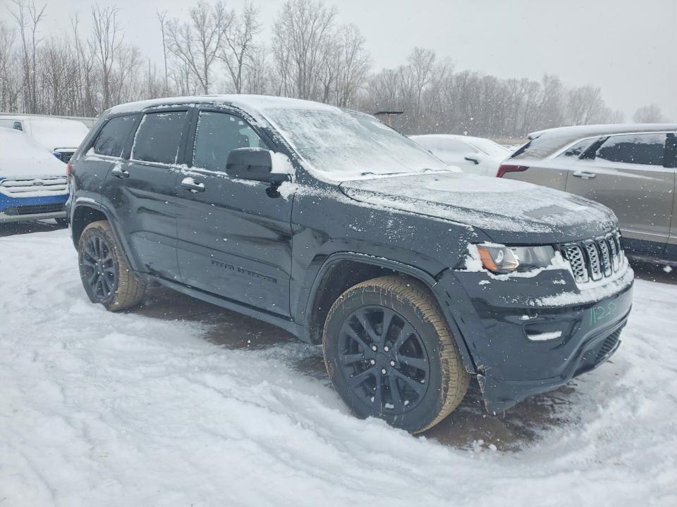 77958485 :رقم المزاد ، 1C4RJFAG0JC452842 vin ، 2018 Jeep Grand Cherokee مزاد بيع