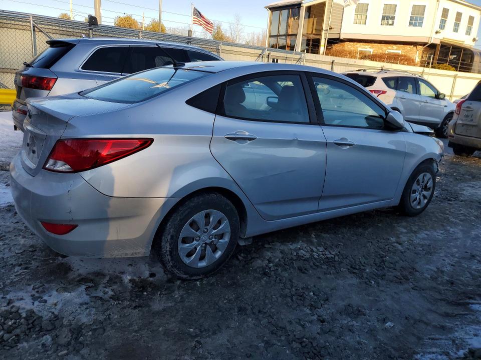 76517505 :رقم المزاد ، KMHCT4AE8HU310161 vin ، 2017 Hyundai Accent مزاد بيع