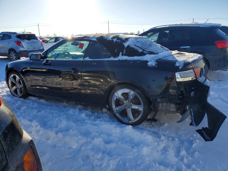 2013 Audi A5 Premium მანქანა იყიდება აუქციონზე, vin: WAUMFBFH5DN002650, აუქციონის ნომერი: 73617705