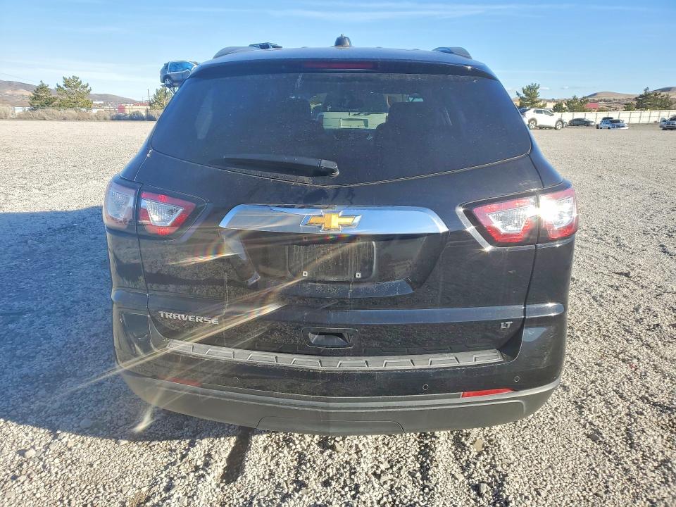 2017 Chevrolet Traverse მანქანა იყიდება აუქციონზე, vin: 1GNKRGKD7HJ137571, აუქციონის ნომერი: 77430855