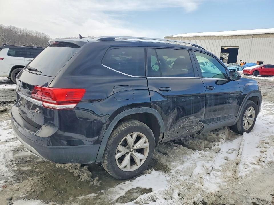2018 Volkswagen Atlas მანქანა იყიდება აუქციონზე, vin: 1V2HR2CA6JC501479, აუქციონის ნომერი: 76883335