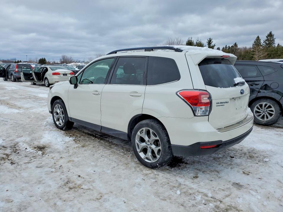 74081845 :رقم المزاد ، JF2SJEWC3JH519021 vin ، 2018 Subaru Forester مزاد بيع