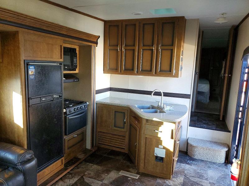 Продажа на аукционе авто 2017 Crossroads Unknown, vin: 4V0FC2826HG008535, номер лота: 76596235