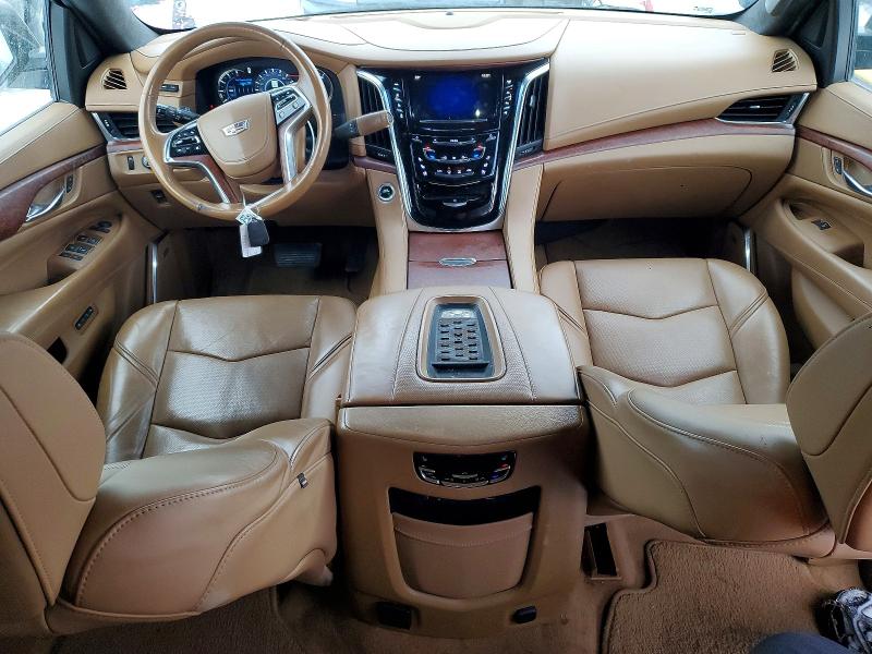 75501985 :رقم المزاد ، 1GYS4DKJ0HR385409 vin ، 2017 Cadillac Escalade مزاد بيع