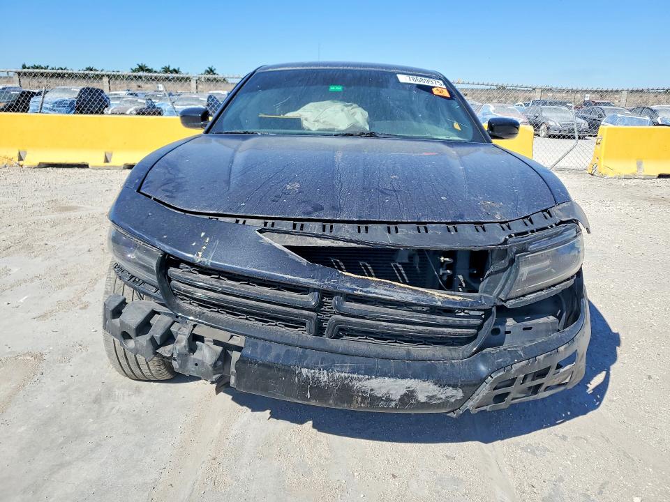 78689975 :رقم المزاد ، 2C3CDXCT0HH609469 vin ، 2017 Dodge Charger مزاد بيع