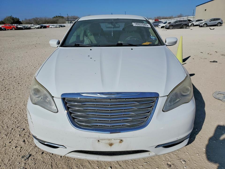 Продаж на аукціоні авто 2013 Chrysler 200, vin: 1C3CCBAB2DN698835, номер лоту: 78922085