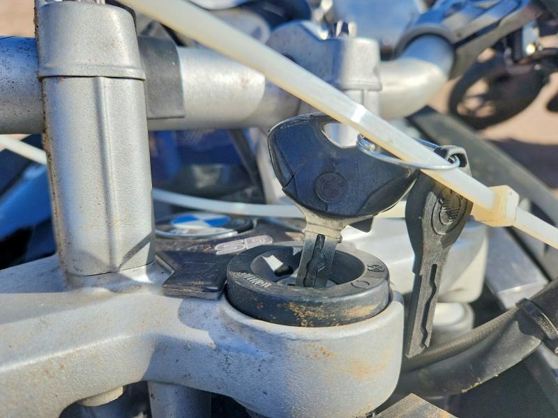 76833795 :رقم المزاد ، WB1048009CZX67118 vin ، 2012 Bmw R1200 مزاد بيع