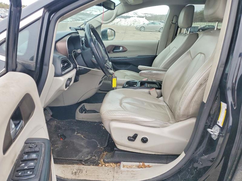 Продажа на аукционе авто 2019 Chrysler Pacifica, vin: 2C4RC1BG8KR609408, номер лота: 76932515