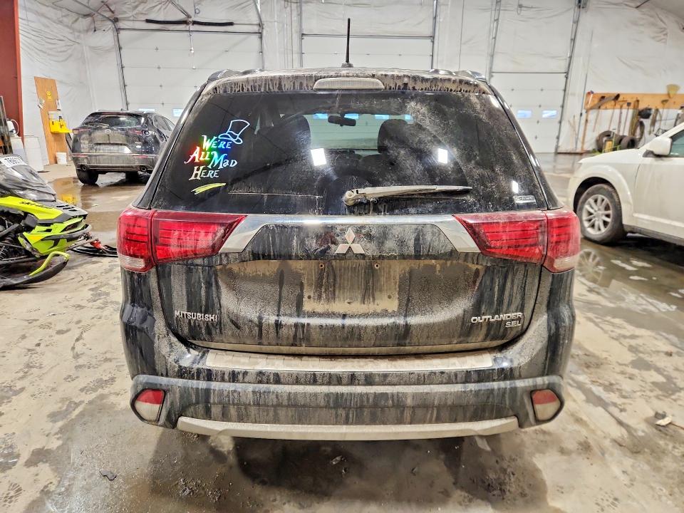 Продаж на аукціоні авто 2016 Mitsubishi Outlander, vin: JA4AZ3A37GZ057378, номер лоту: 76519355