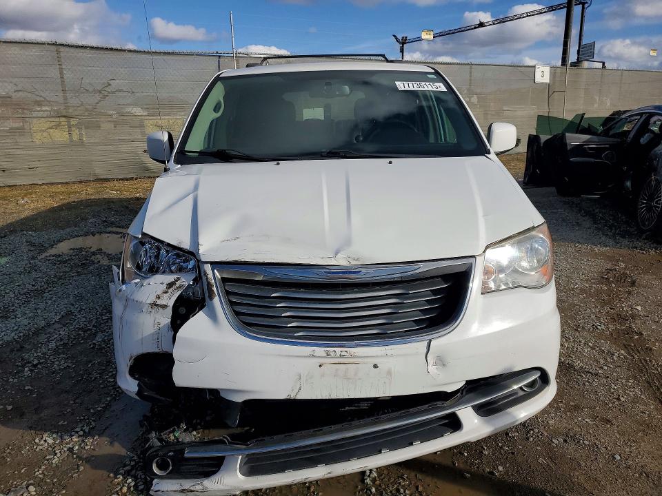 77736115 :رقم المزاد ، 2C4RC1BGXFR661998 vin ، 2015 Chrysler Town & Country مزاد بيع