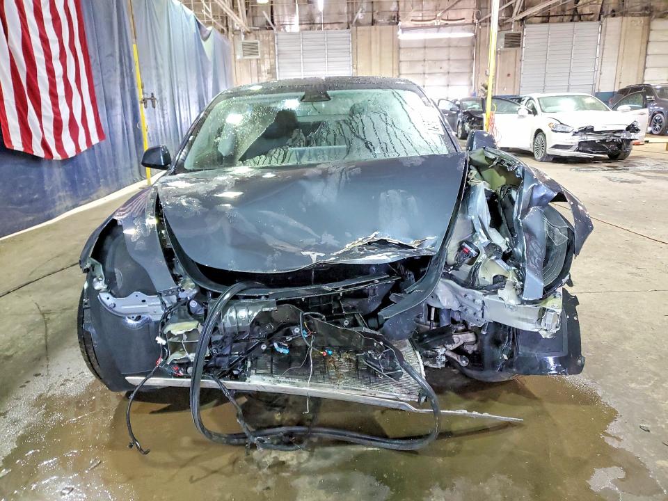 Продажа на аукционе авто 2022 Tesla Model 3, vin: 5YJ3E1EA6NF370335, номер лота: 79312325