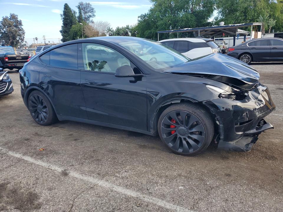 2022 Tesla Model Y მანქანა იყიდება აუქციონზე, vin: 7SAYGDEF1NF394834, აუქციონის ნომერი: 76286015