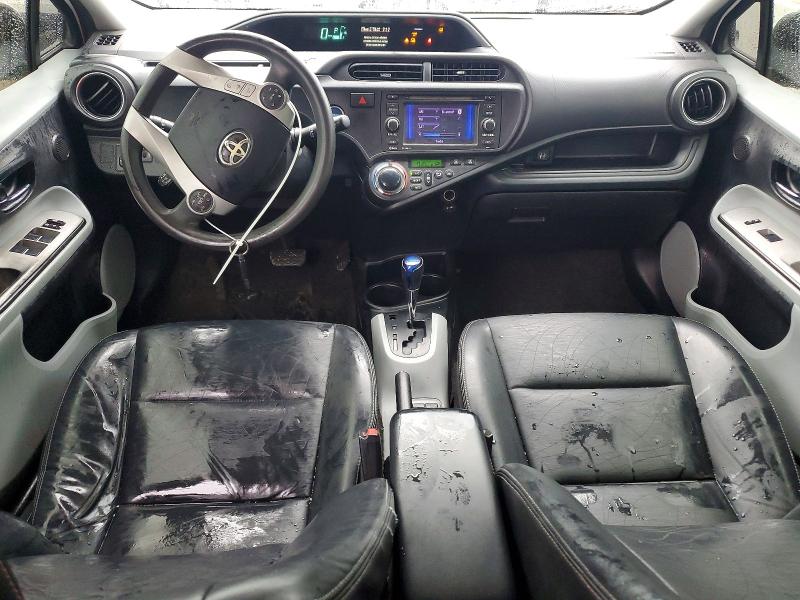 77069405 :رقم المزاد ، JTDKDTB38C1026348 vin ، 2012 Toyota Prius C مزاد بيع