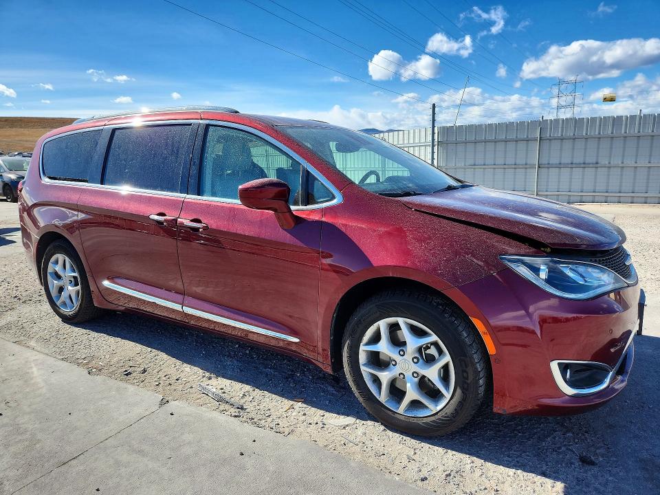 2018 Chrysler Pacifica მანქანა იყიდება აუქციონზე, vin: 2C4RC1EG8JR111591, აუქციონის ნომერი: 79233935