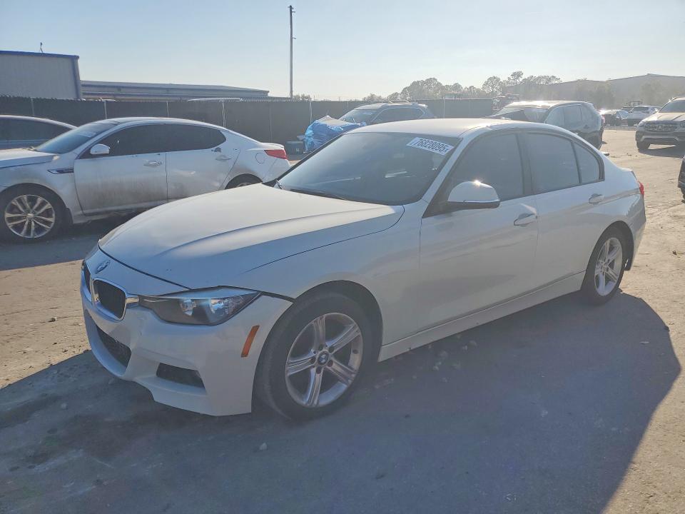 76828095 :رقم المزاد ، WBA3A5G50CNN65782 vin ، 2012 Bmw 328 I مزاد بيع