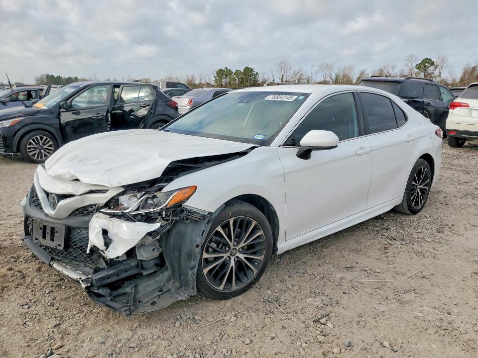78564145 :رقم المزاد ، 4T1B11HK6KU845119 vin ، 2019 Toyota Camry مزاد بيع