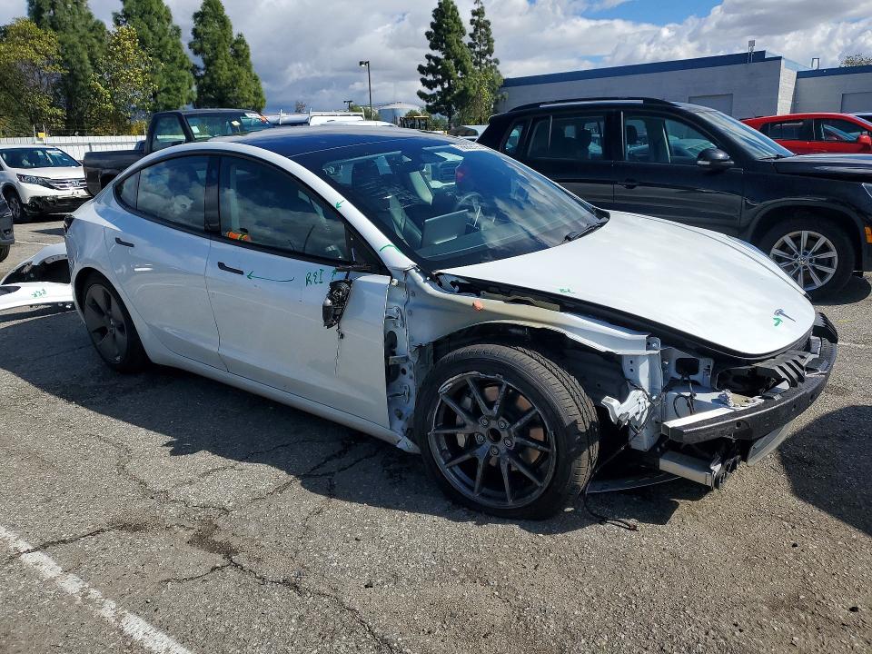 76669195 :رقم المزاد ، 5YJ3E1EA8PF402415 vin ، 2023 Tesla Model 3 مزاد بيع