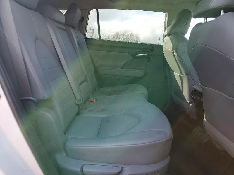 78127575 :رقم المزاد ، 5TDGBRCH8LS502125 vin ، 2020 Toyota Highlander مزاد بيع