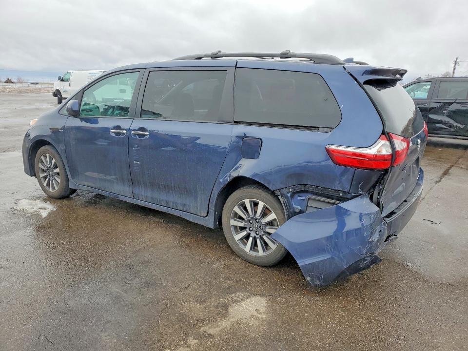 Aukcja sprzedaży 2018 Toyota Sienna, vin: 5TDDZ3DCXJS207443, numer aukcji: 76830015