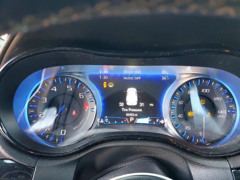 Продажа на аукционе авто 2018 Chrysler 300, vin: 2C3CCABG0JH140412, номер лота: 77018175