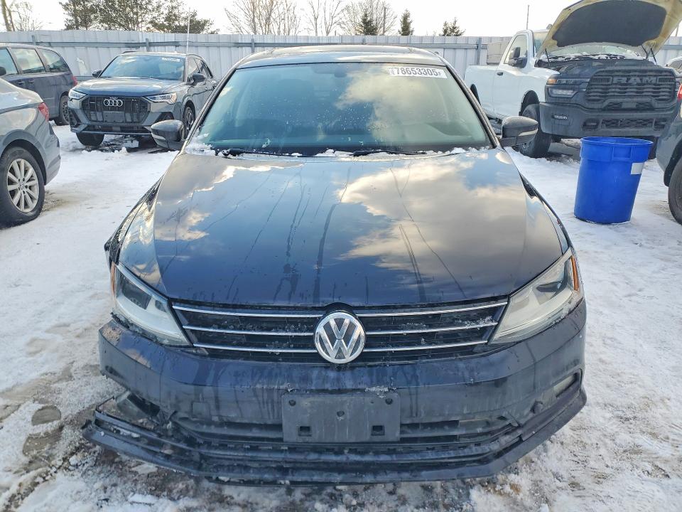 78653305 :رقم المزاد ، 3VWB67AJ1HM310932 vin ، 2017 Volkswagen Jetta مزاد بيع