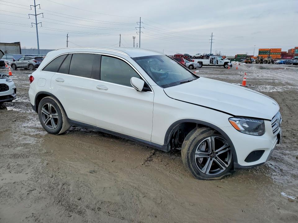 2016 Mercedes-benz Glc მანქანა იყიდება აუქციონზე, vin: WDC0G4KB1GF025105, აუქციონის ნომერი: 77236185