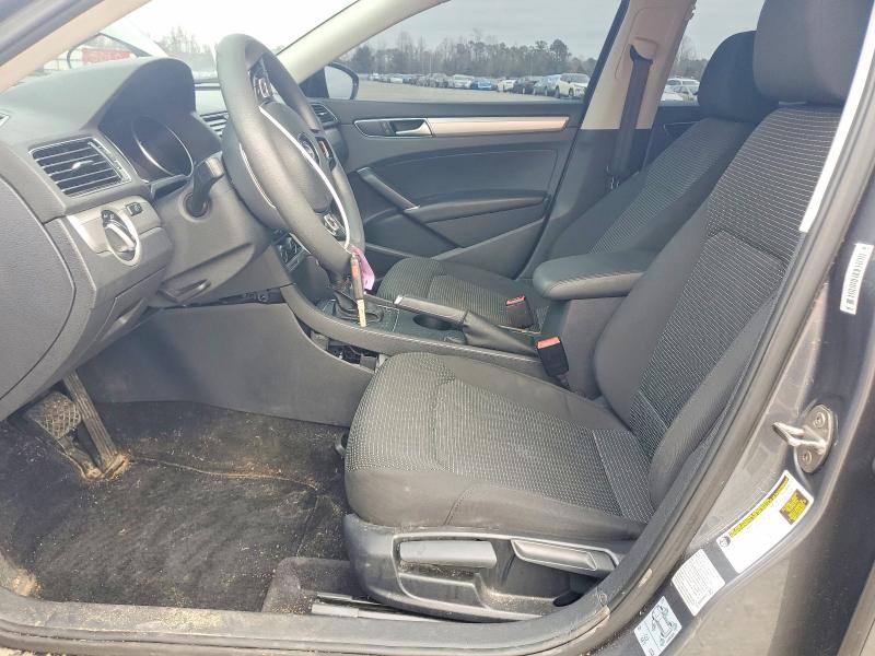 Продажа на аукционе авто 2016 Volkswagen Passat, vin: 1VWAT7A33GC025624, номер лота: 77811495