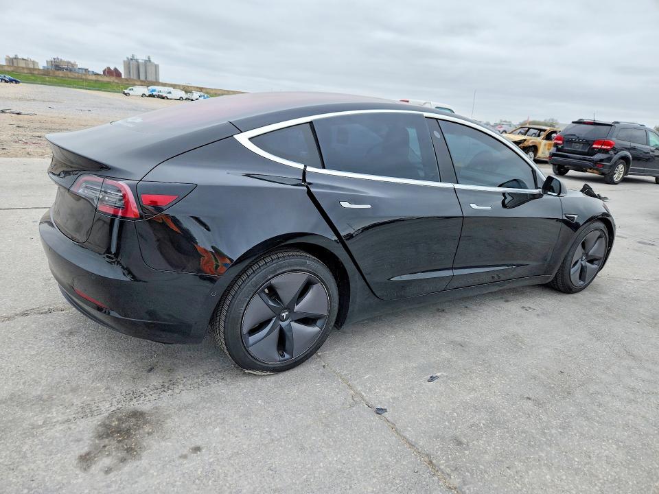 Aukcja sprzedaży 2018 Tesla Model 3, vin: 5YJ3E1EA5JF033813, numer aukcji: 77070575