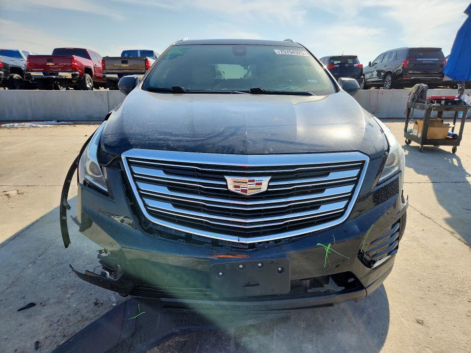 75704325 :رقم المزاد ، 1GYKNCRS9KZ107668 vin ، 2019 Cadillac Xt5 مزاد بيع