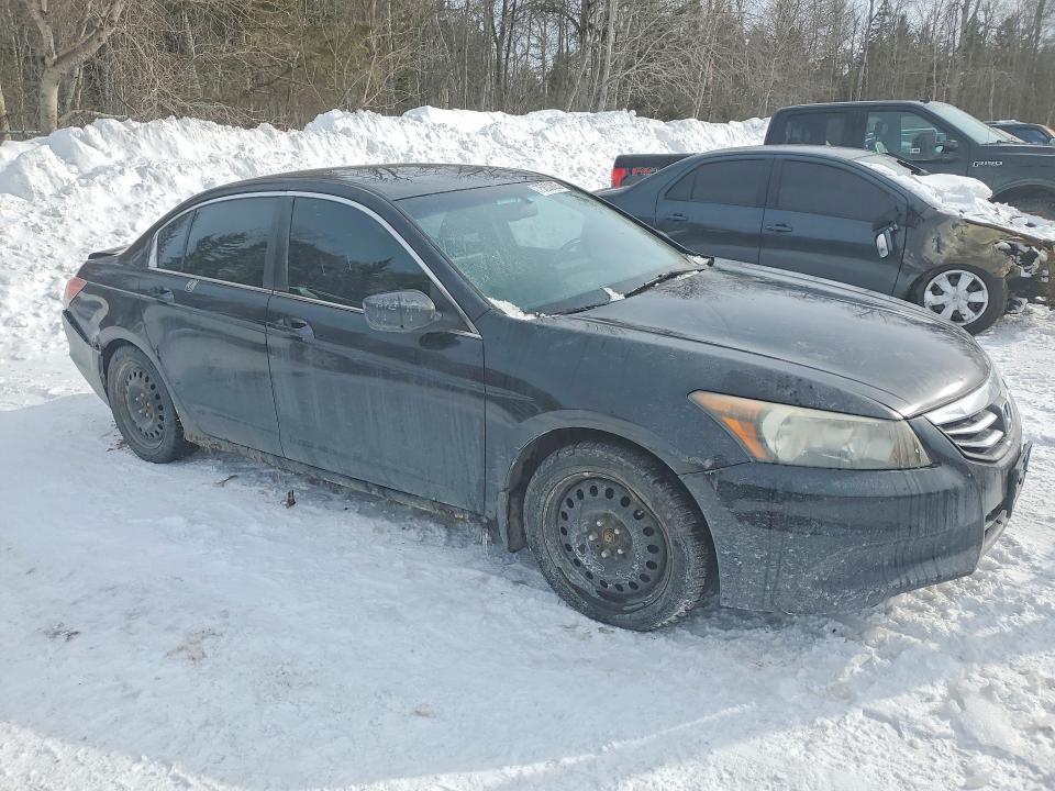 75830625 :رقم المزاد ، 1HGCP2F82CA802275 vin ، 2012 Honda Accord مزاد بيع