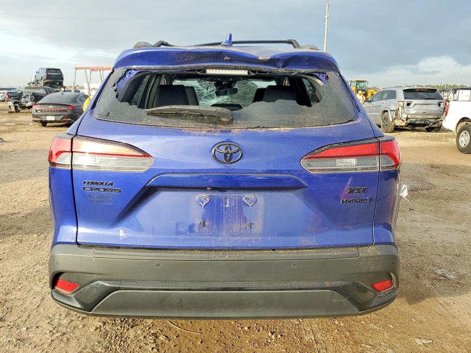 78066555 :رقم المزاد ، 7MUFBABG2RV033988 vin ، 2024 Toyota Corolla Cross Hybrid مزاد بيع