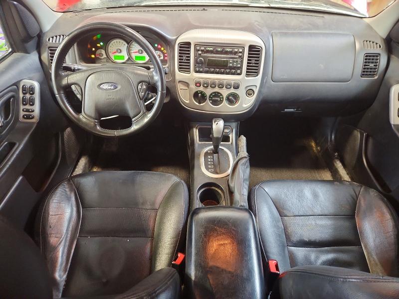 77240225 :رقم المزاد ، 1FMYU94135KD09256 vin ، 2005 Ford Escape مزاد بيع