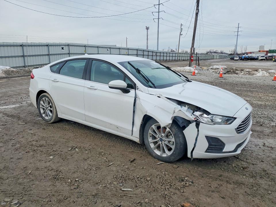 Продажа на аукционе авто 2020 Ford Fusion, vin: 3FA6P0H77LR240230, номер лота: 77528105