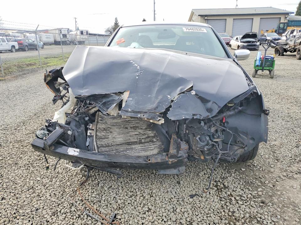 76482035 :رقم المزاد ، 1C3CCBCG8CN227098 vin ، 2012 Chrysler 200 مزاد بيع