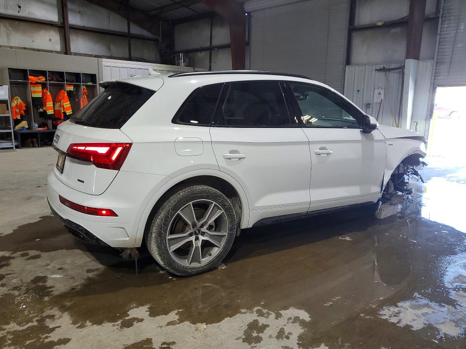 Продажа на аукционе авто 2025 Audi Q5, vin: WA1GAAFY9S2042165, номер лота: 76023515