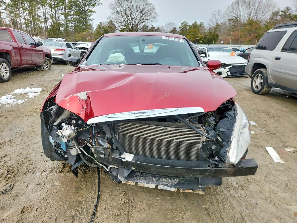 Продаж на аукціоні авто 2013 Chrysler 200, vin: 1C3CCBBB3DN615475, номер лоту: 78881665