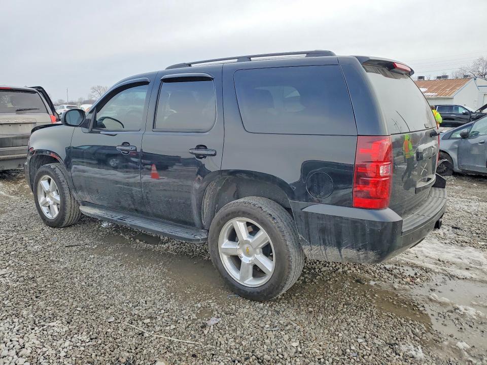 2008 Chevrolet Tahoe მანქანა იყიდება აუქციონზე, vin: 1GNFK13098R270235, აუქციონის ნომერი: 77279195