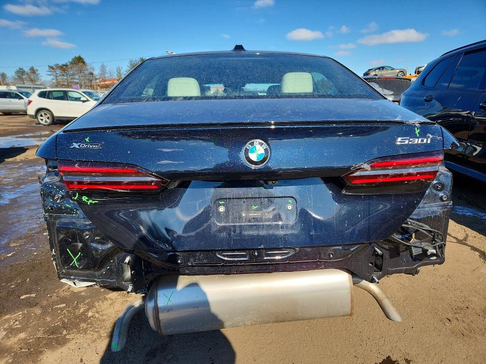 2025 Bmw 530 მანქანა იყიდება აუქციონზე, vin: WBA53FJ08SCU18772, აუქციონის ნომერი: 76104245