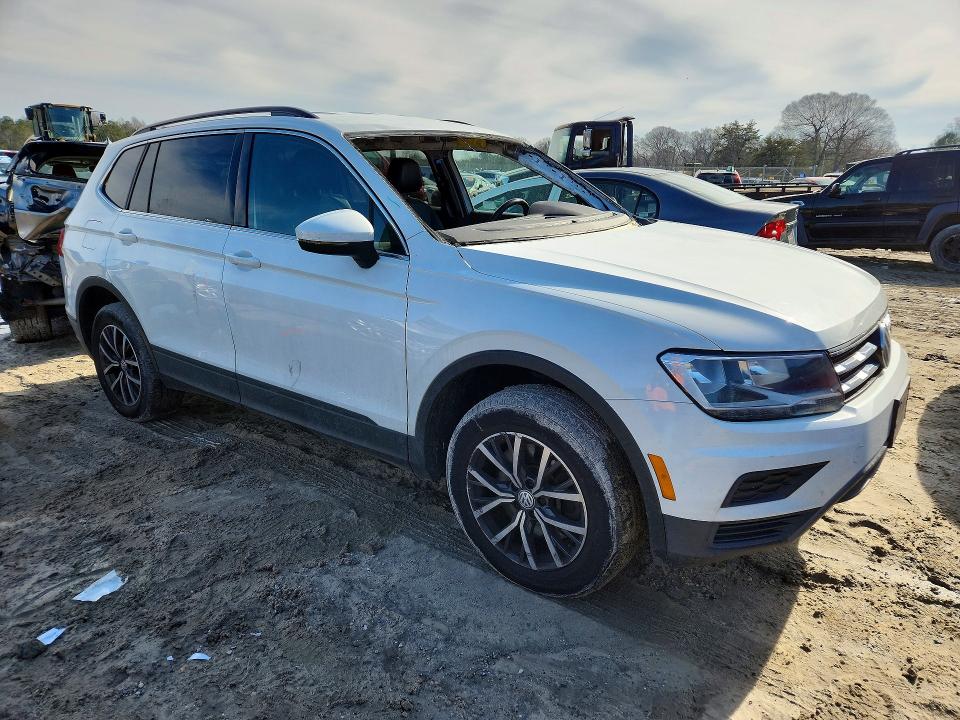 Продажа на аукционе авто 2019 Volkswagen Tiguan, vin: 3VV2B7AX3KM092097, номер лота: 77930505
