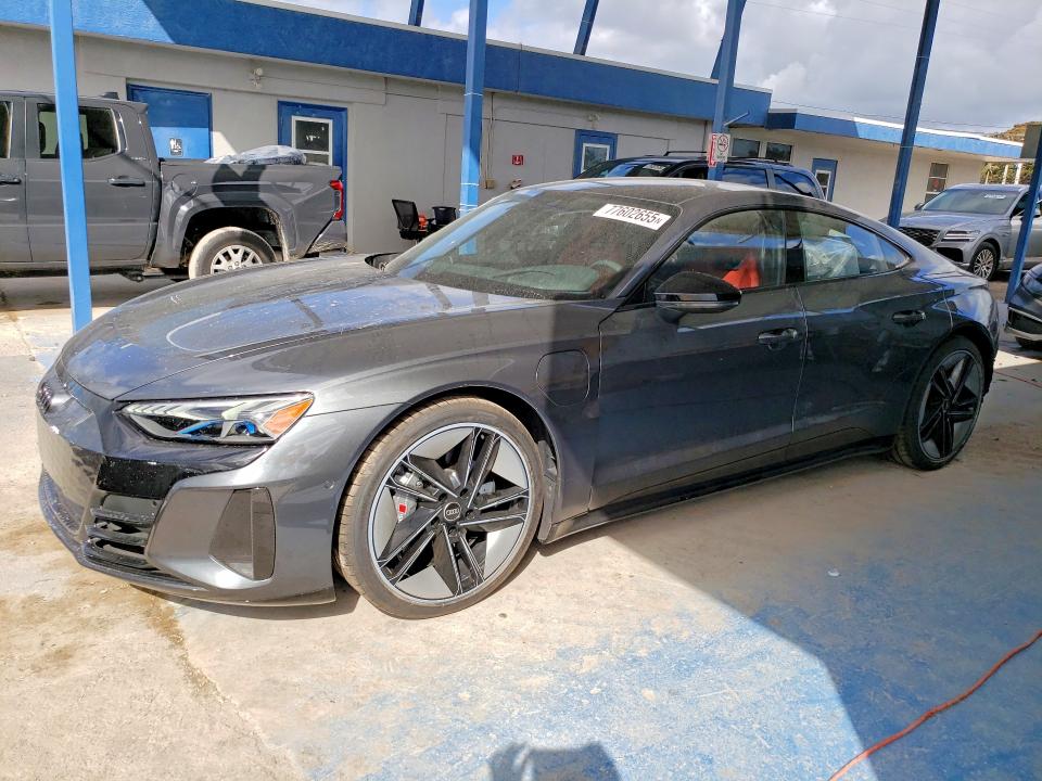 77602655 :رقم المزاد ، WAUBHBFWXP7901139 vin ، 2023 Audi Rs E-tron Gt مزاد بيع