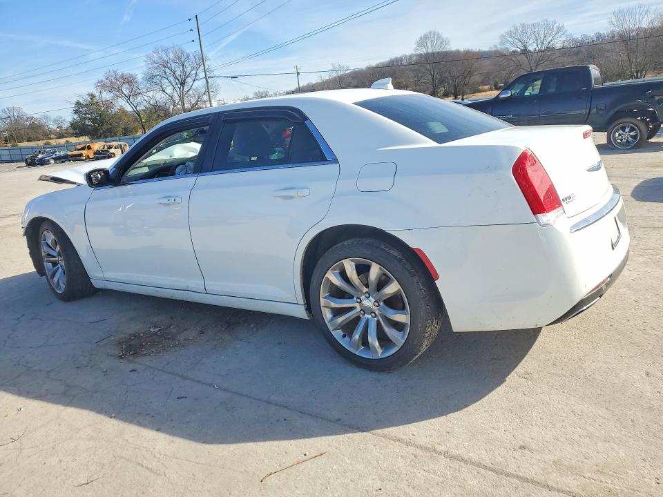 78165725 :رقم المزاد ، 2C3CCAAG8JH222647 vin ، 2018 Chrysler 300 مزاد بيع