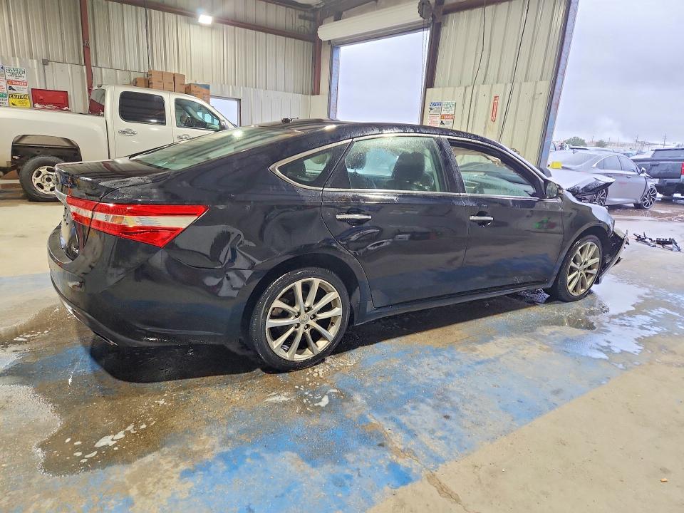 76076875 :رقم المزاد ، 4T1BK1EB3EU135665 vin ، 2014 Toyota Avalon مزاد بيع