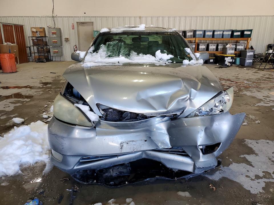 2006 Toyota Camry მანქანა იყიდება აუქციონზე, vin: 4T1BE30K46U669771, აუქციონის ნომერი: 56484076