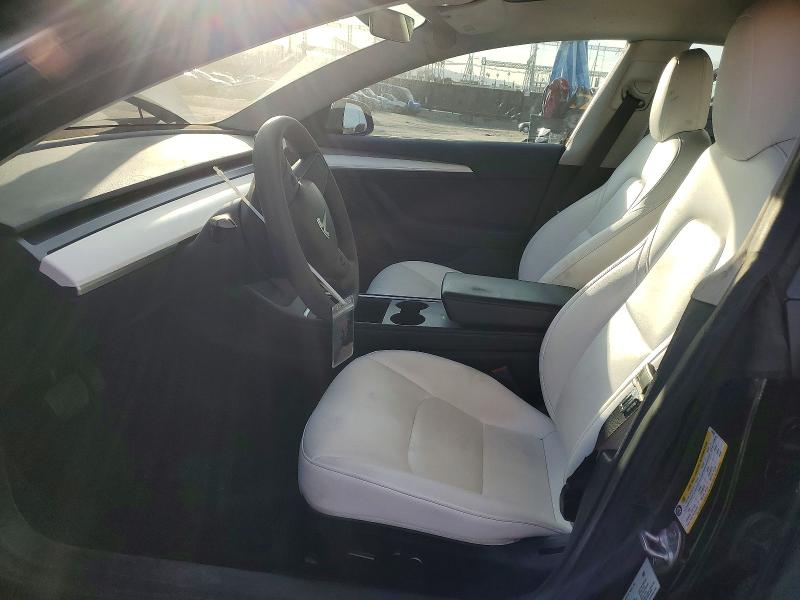 76197015 :رقم المزاد ، 5YJ3E1EB1NF130988 vin ، 2022 Tesla Model 3 مزاد بيع