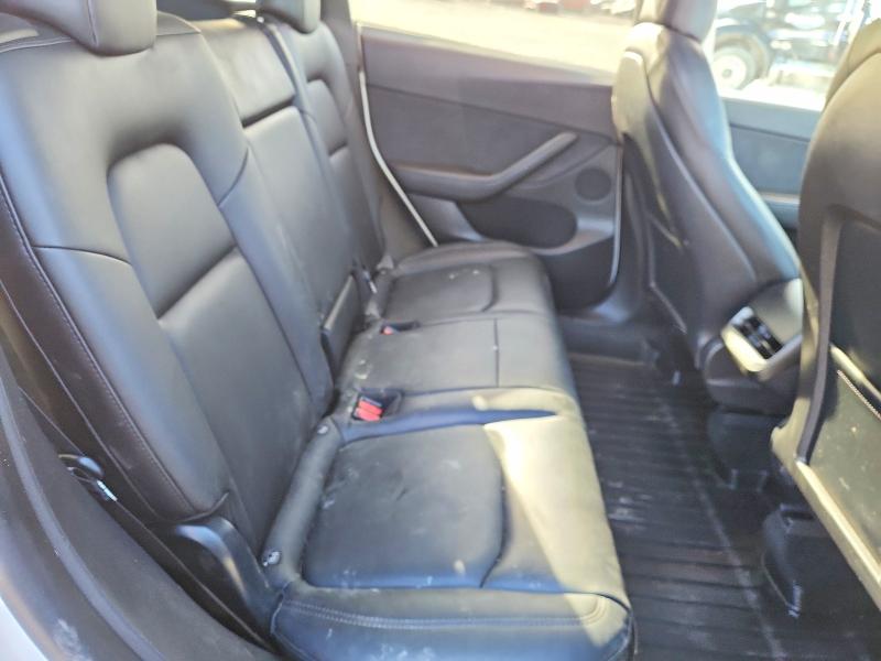 Продажа на аукционе авто 2021 Tesla Model Y, vin: 5YJYGDEE4MF090710, номер лота: 77473945